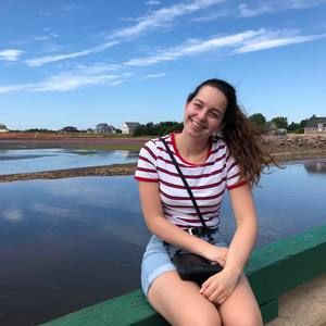 Meet your Posher, Jessica